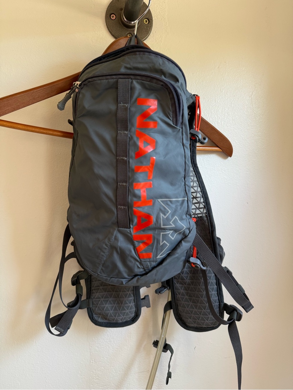 Mathan 7L TrailMix with 2L Hydration pack